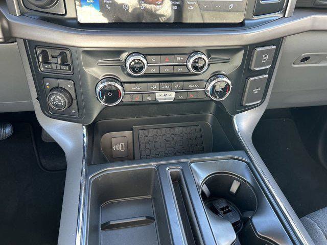 2025 Ford F-150 XLT - Photo 34