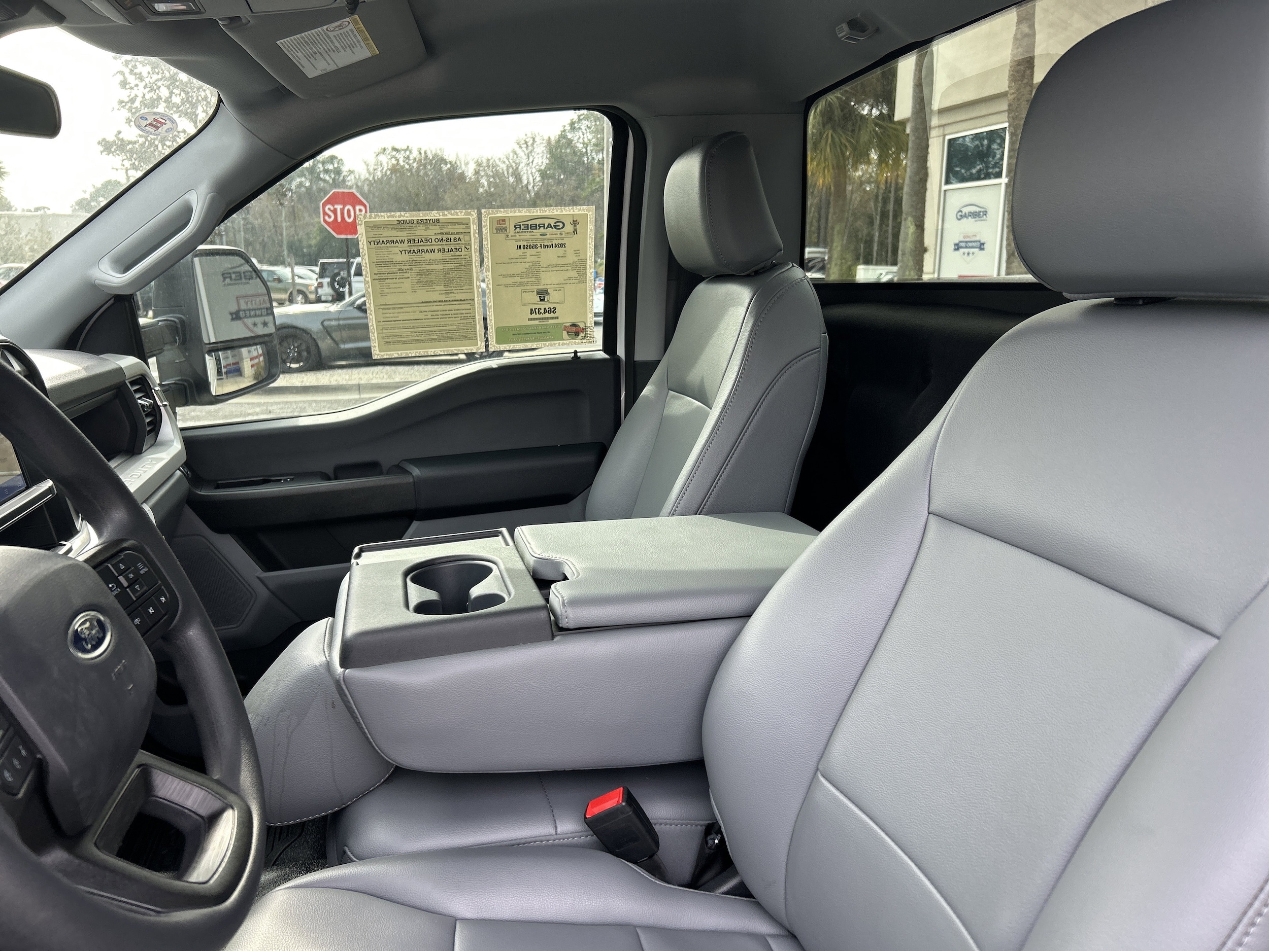 2024 Ford F-350 Super Duty Chassis Cab XL - Photo 11