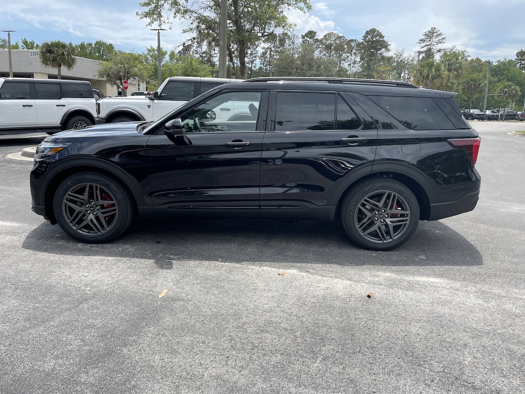 New 2026 Ford Explorer ST SUV