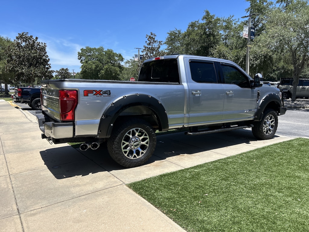 Certified 2022 Ford F-250SD Lariat Truck Crew Cab