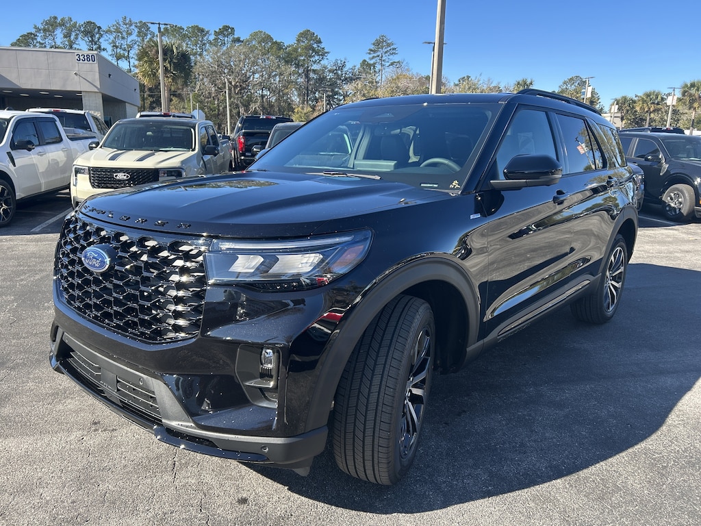 New 2026 Ford Explorer ST-Line SUV