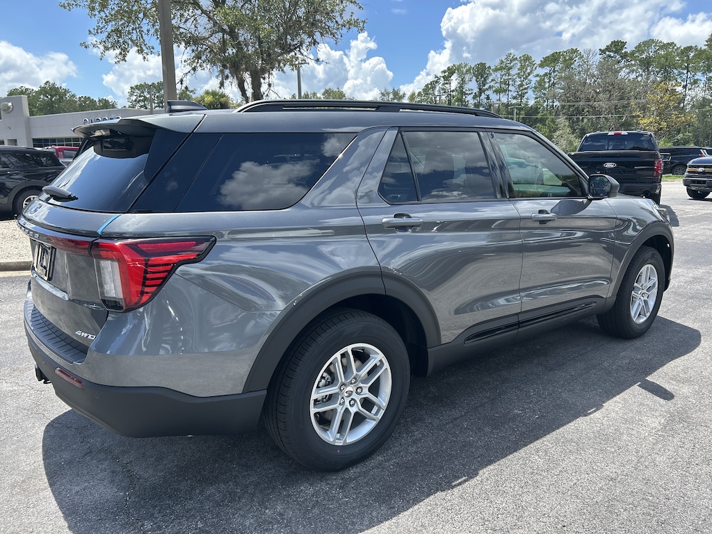 New 2026 Ford Explorer Active SUV