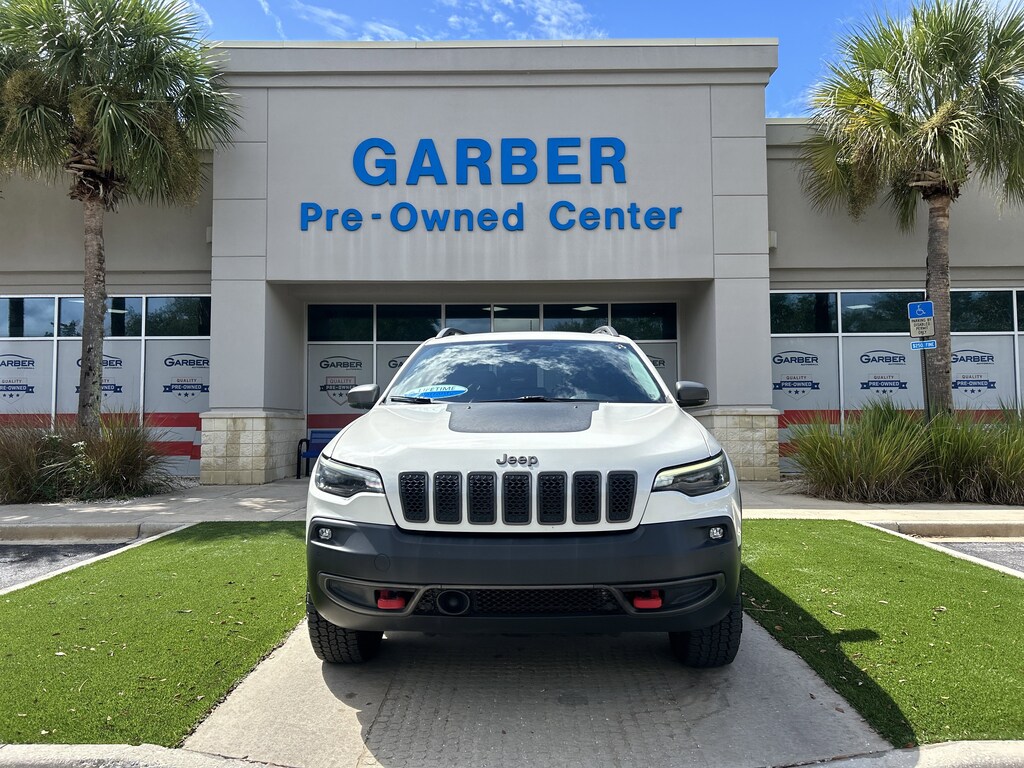 Used 2019 Jeep Cherokee Trailhawk SUV