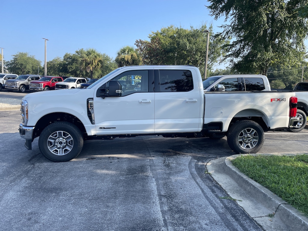 New 2026 Ford F-250 Lariat Truck Crew Cab