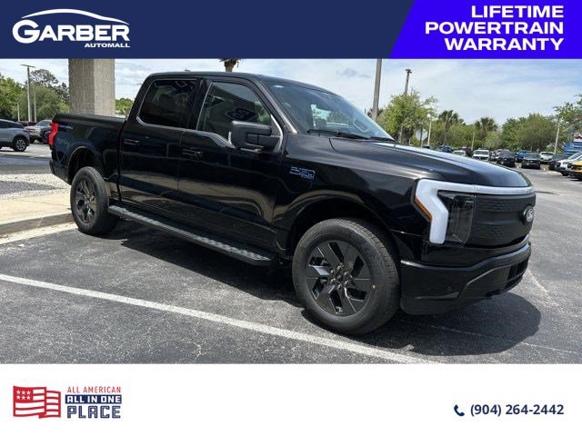2025 Ford F-150 Lightning Flash's photo