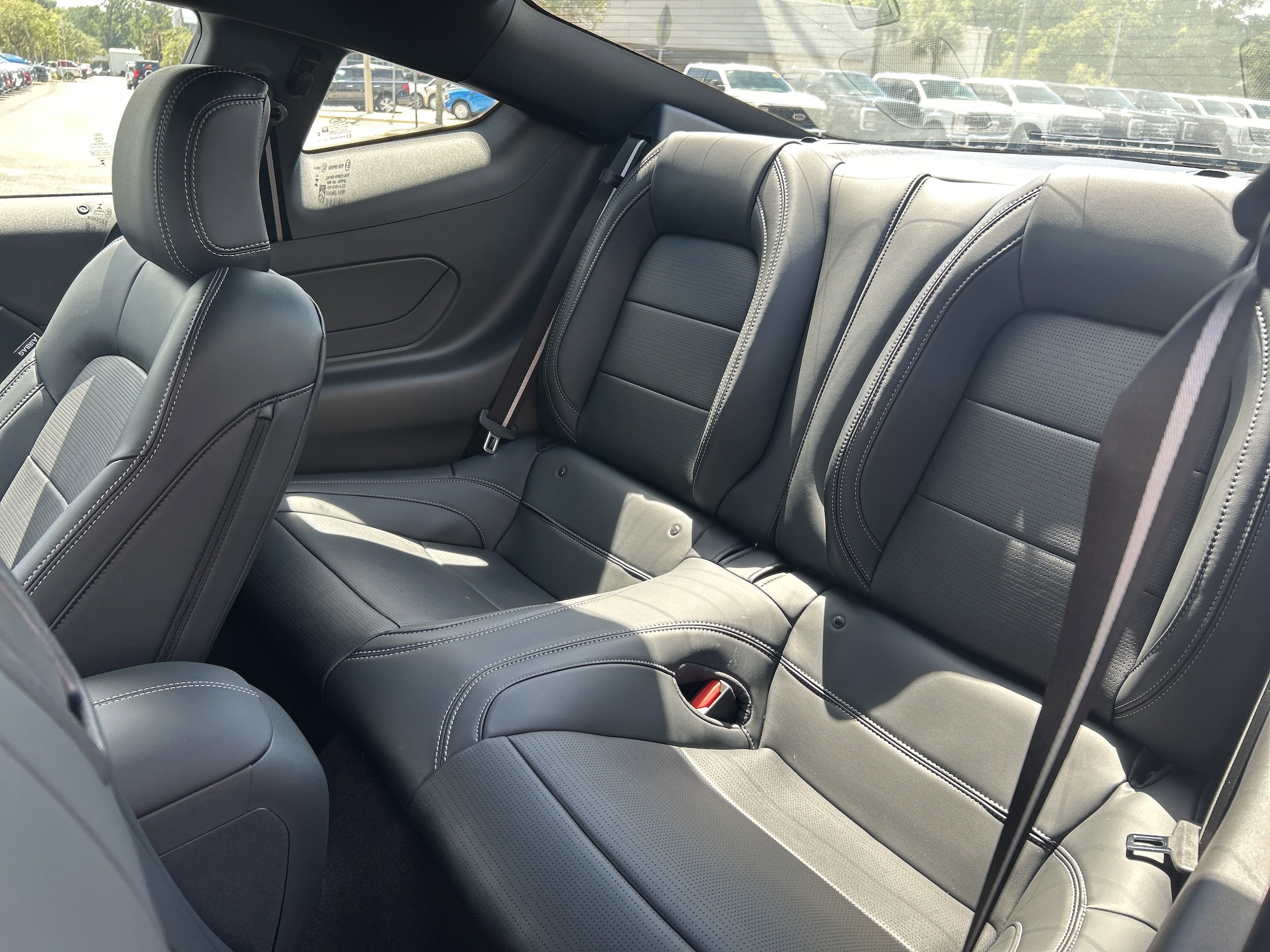 2025 Ford Mustang EcoBoost Premium Fastback - Photo 13