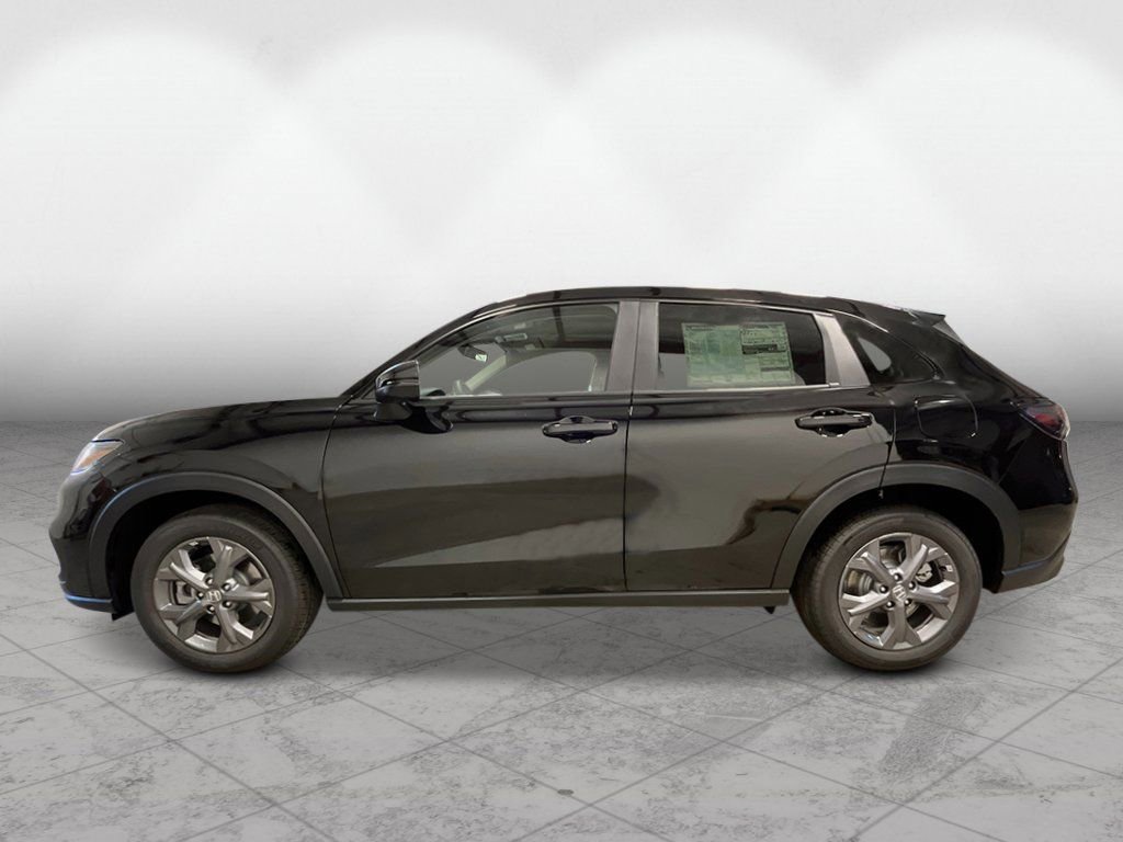 2026 Honda HR-V LX photo 2