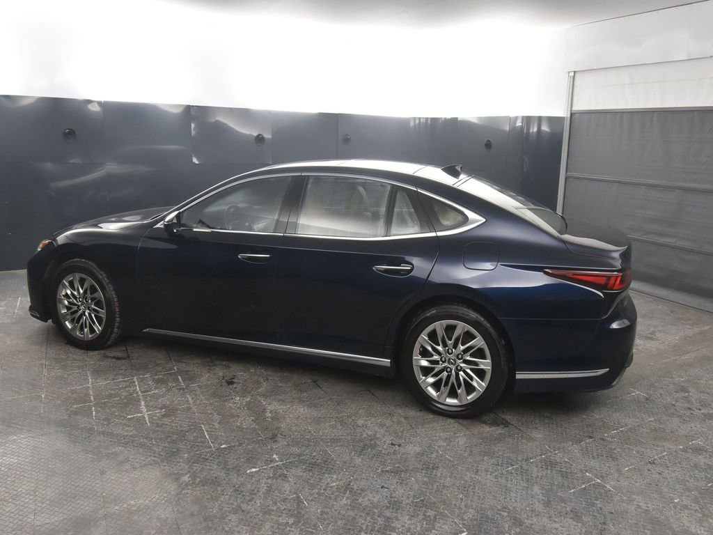 2021 Lexus LS 500 photo 3