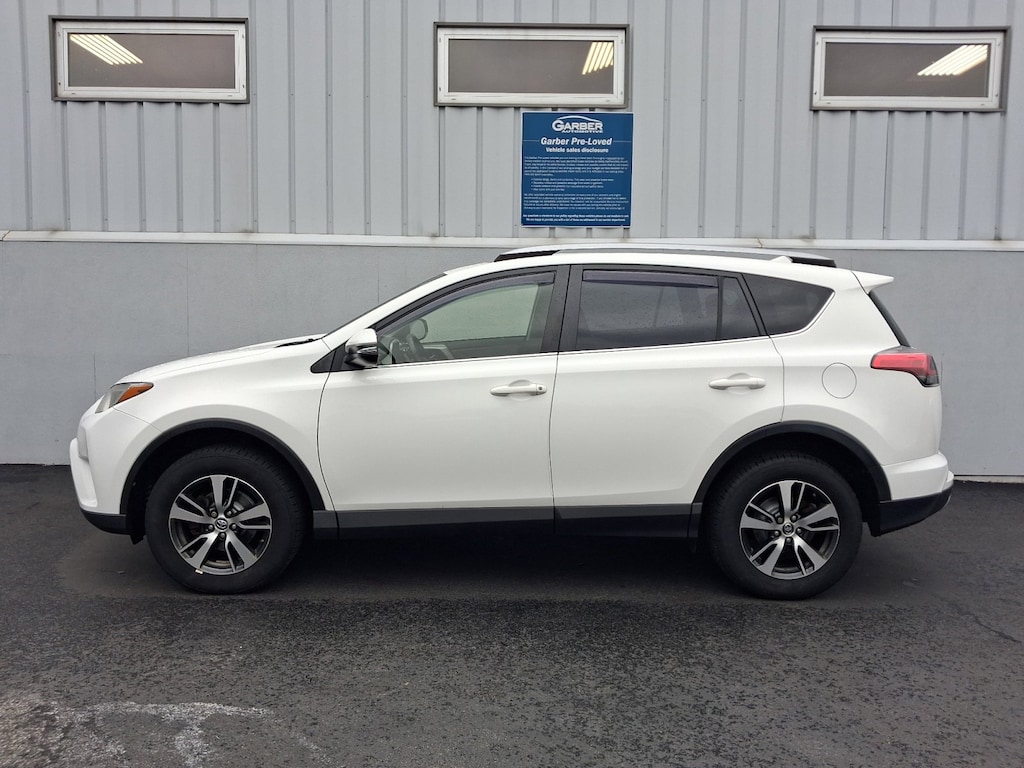 Used 2018 Toyota RAV4 XLE SUV