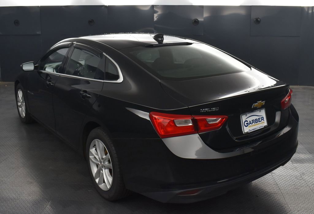 2018 Chevrolet Malibu 1LT photo 4
