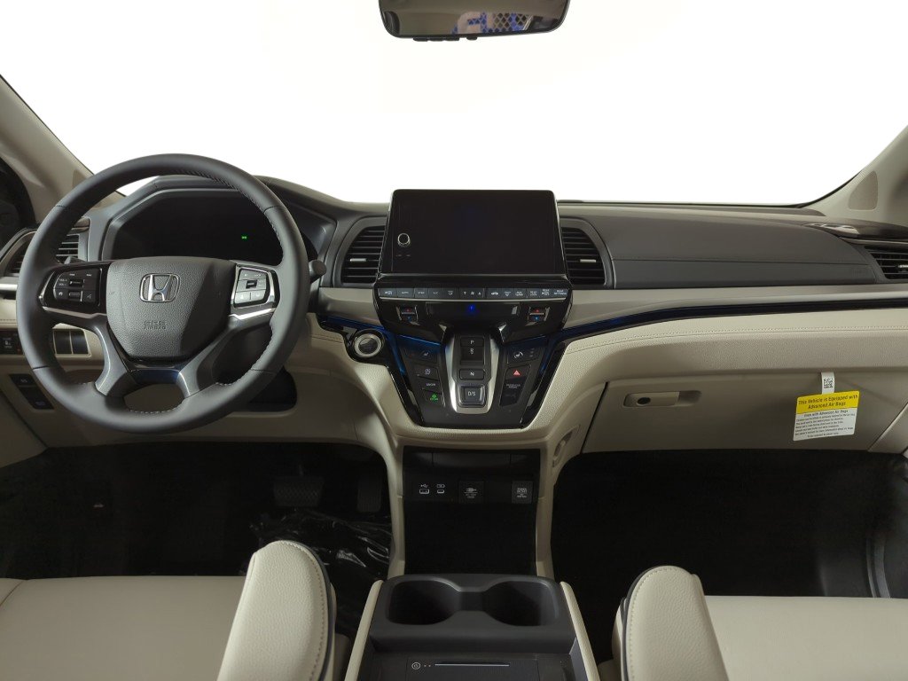 2026 Honda Odyssey Touring - Photo 15