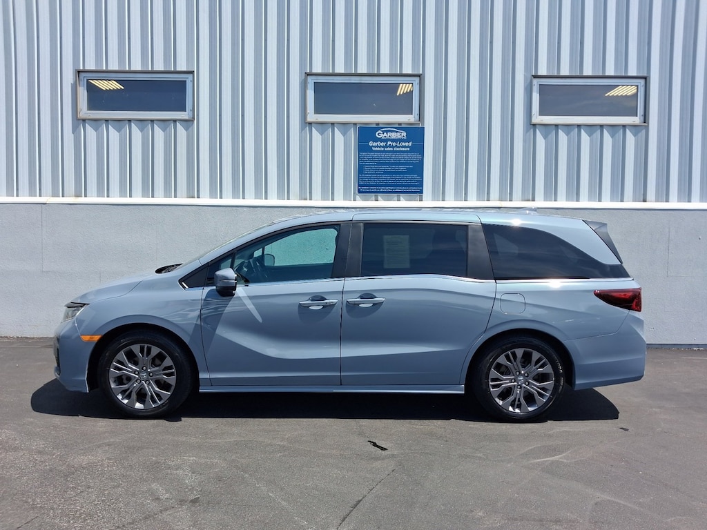 Used 2025 Honda Odyssey Touring Van