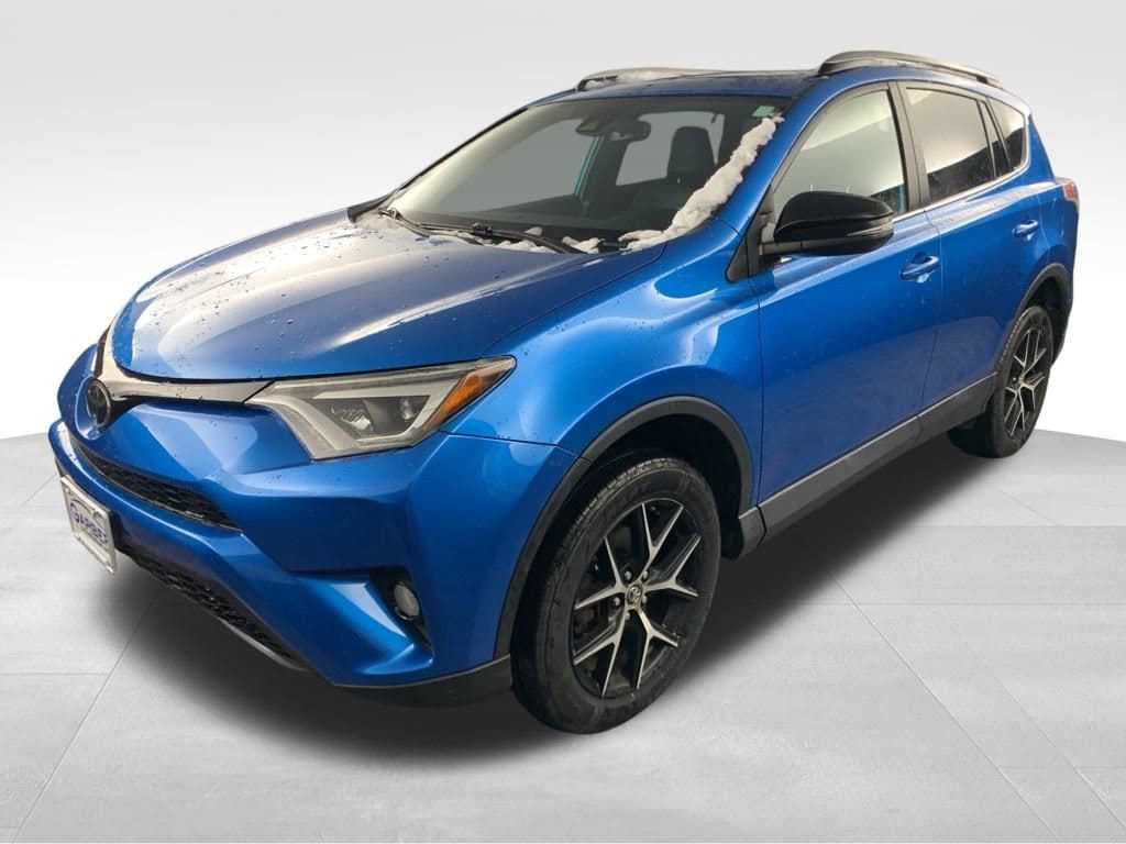 2017 Toyota RAV4 SE's photo