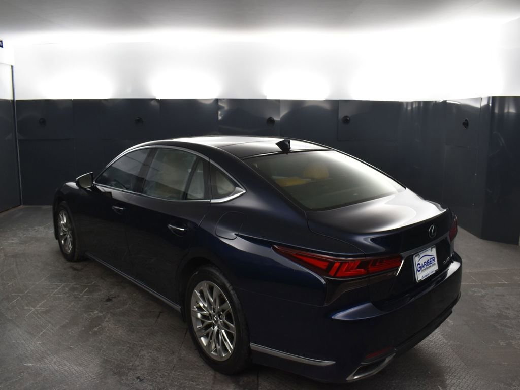 2021 Lexus LS 500 photo 4