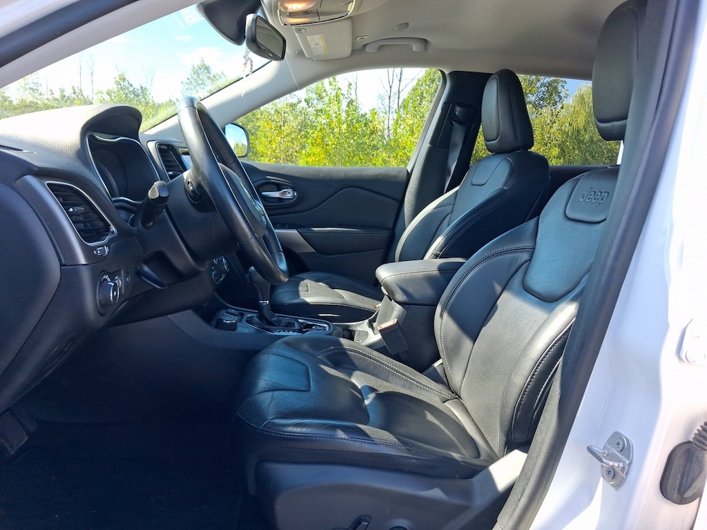 Used 2019 Jeep Cherokee Limited SUV
