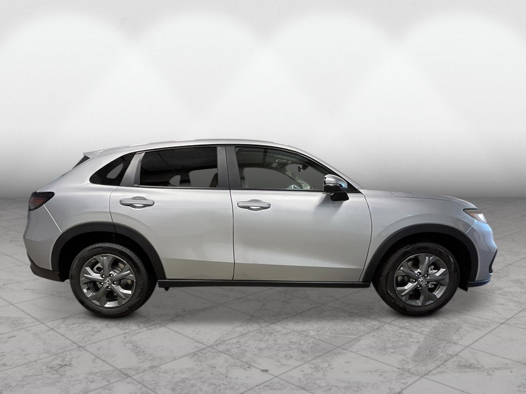 2027 Honda HR-V LX - Photo 7