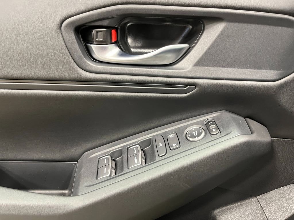 2025 Honda Accord SE - Photo 14
