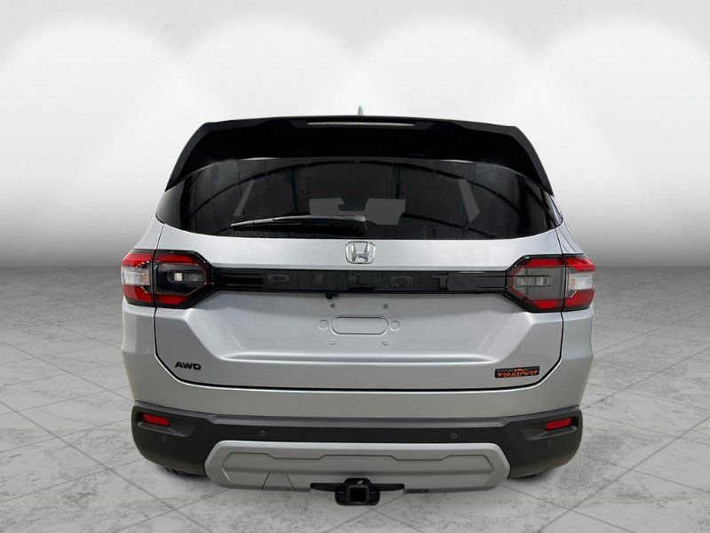 2025 Honda Pilot TrailSport photo 4