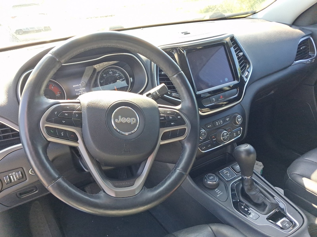 Used 2019 Jeep Cherokee Limited SUV