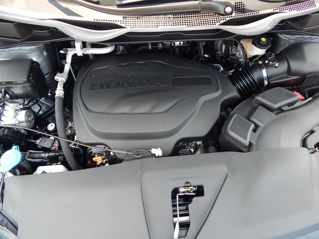 2026 Honda Odyssey Touring - Photo 10
