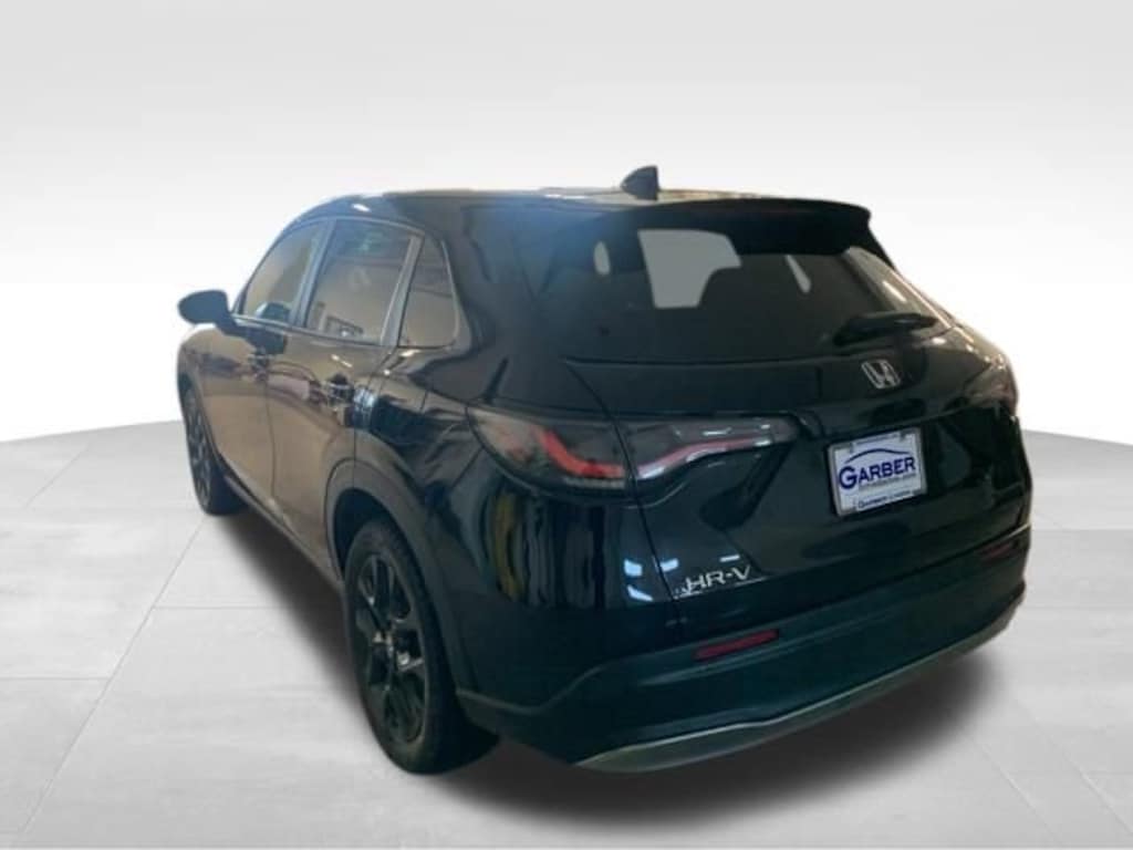Used 2023 Honda HR-V Sport SUV
