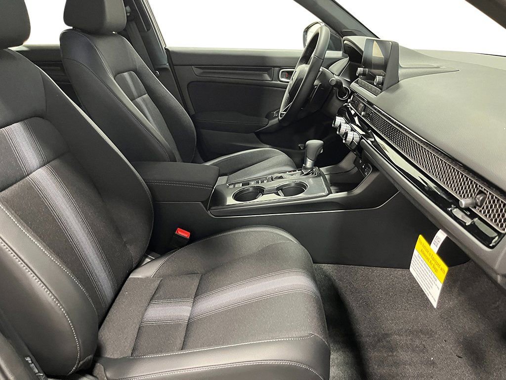 2026 Honda Civic Hatchback Sport - Photo 25