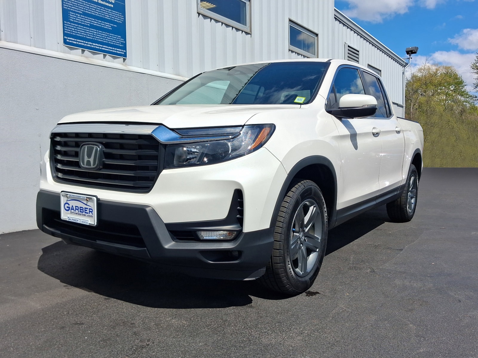 2023 Honda Ridgeline RTL AWD's photo