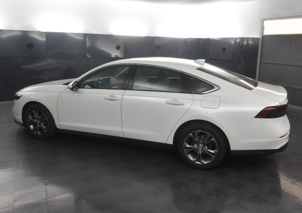 Used 2024 Honda Accord EX Sedan