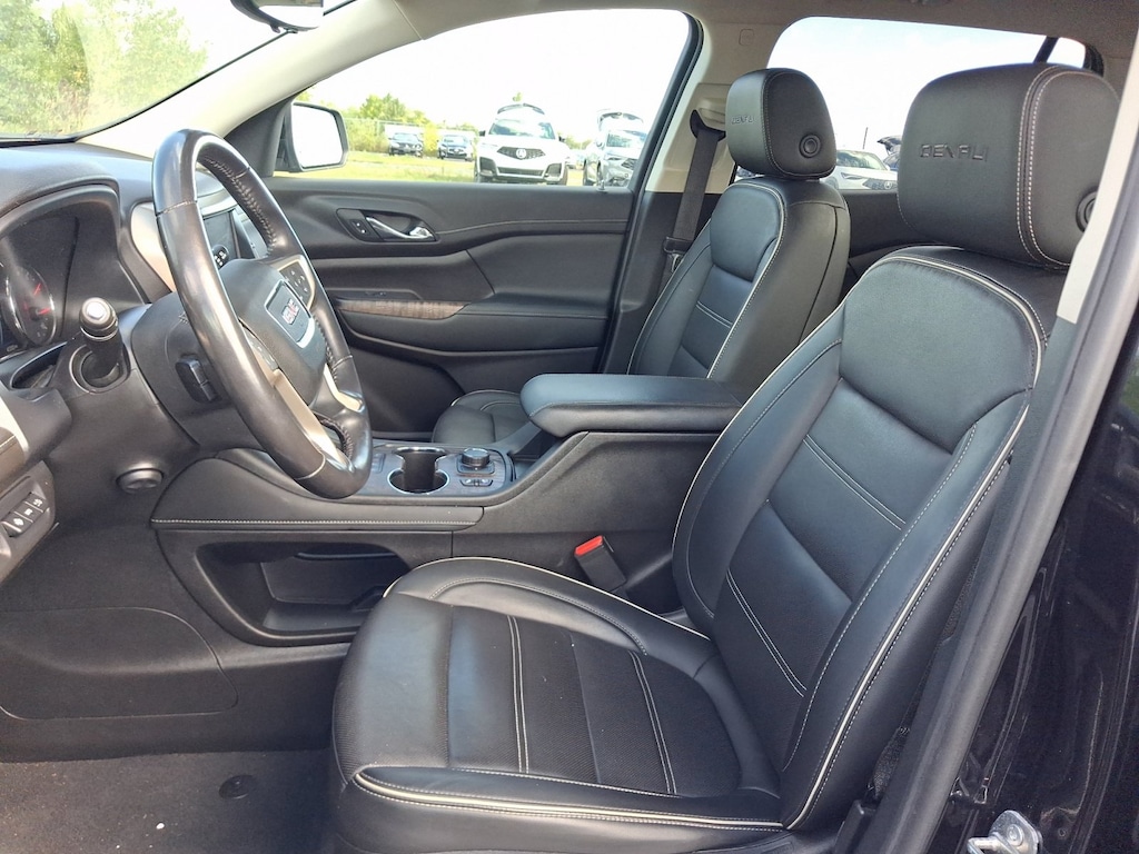 Used 2022 GMC Acadia Denali SUV