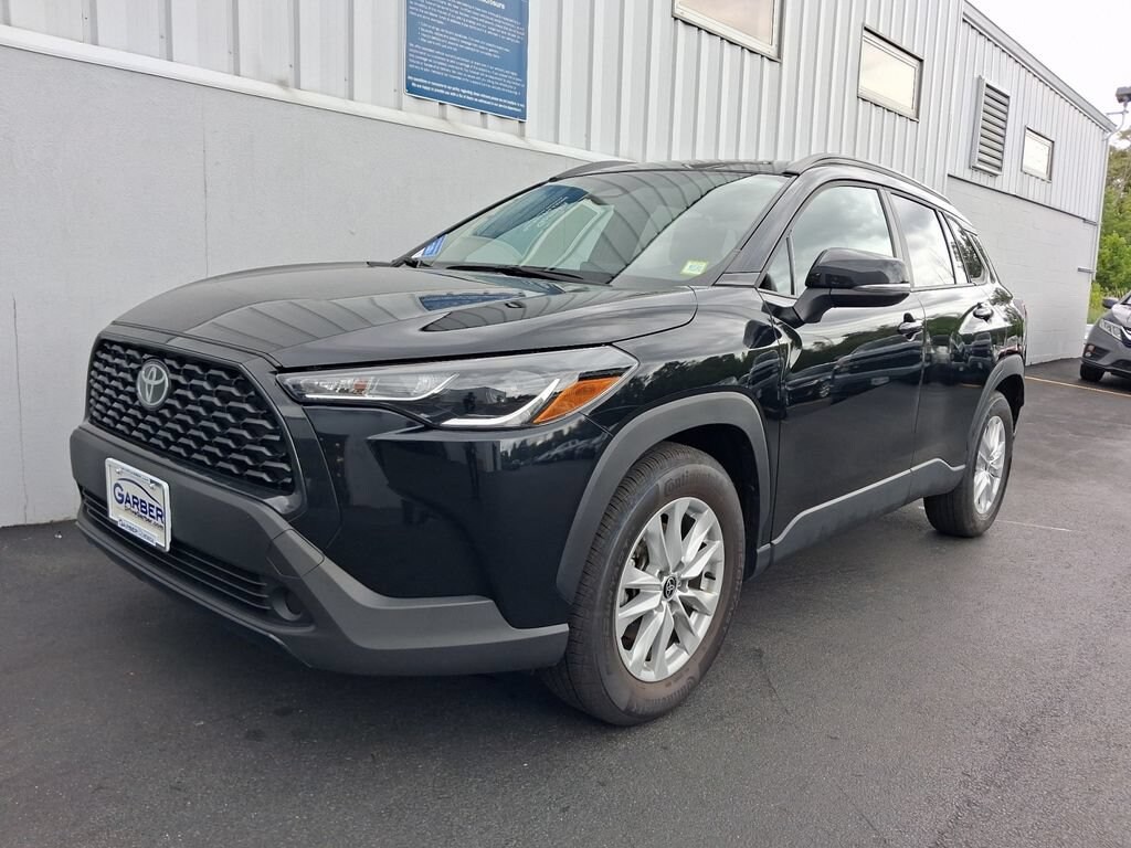 Used 2023 Toyota Corolla Cross LE SUV