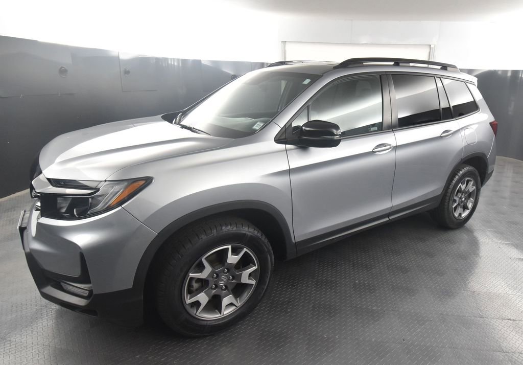 2022 Honda Passport TrailSport photo 3