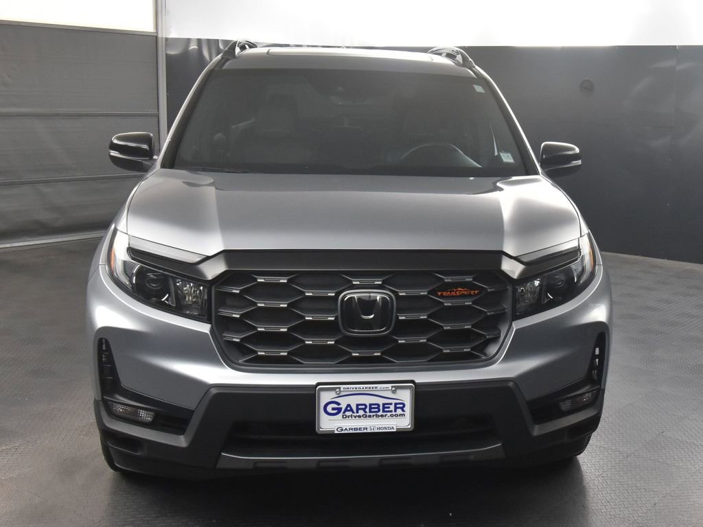 2022 Honda Passport TrailSport photo 2