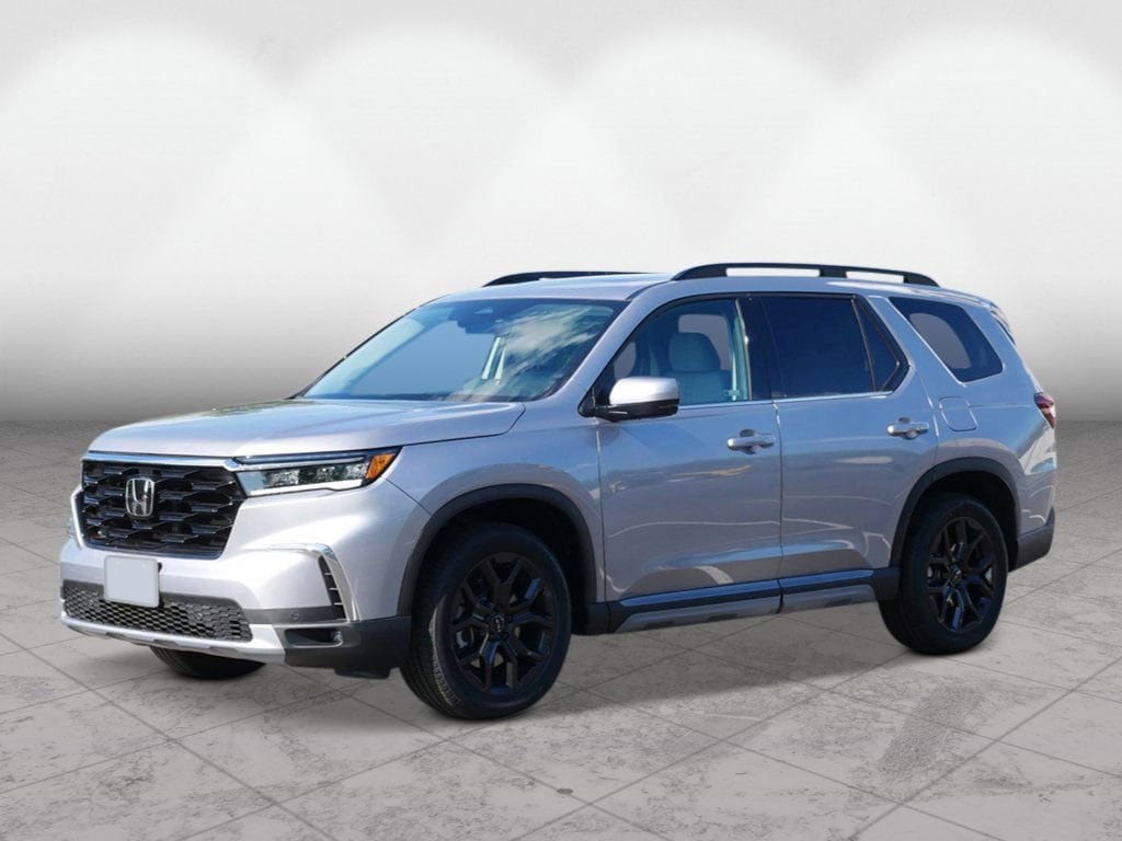 2025 Honda Pilot Touring's photo