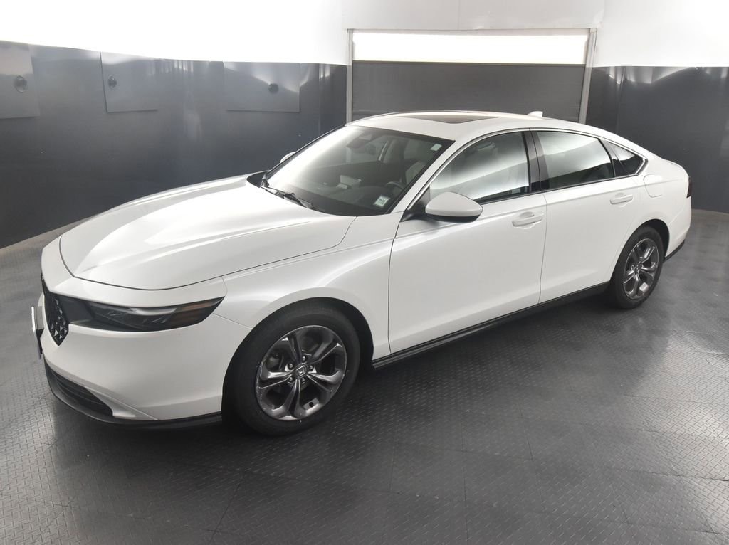 Used 2024 Honda Accord EX Sedan