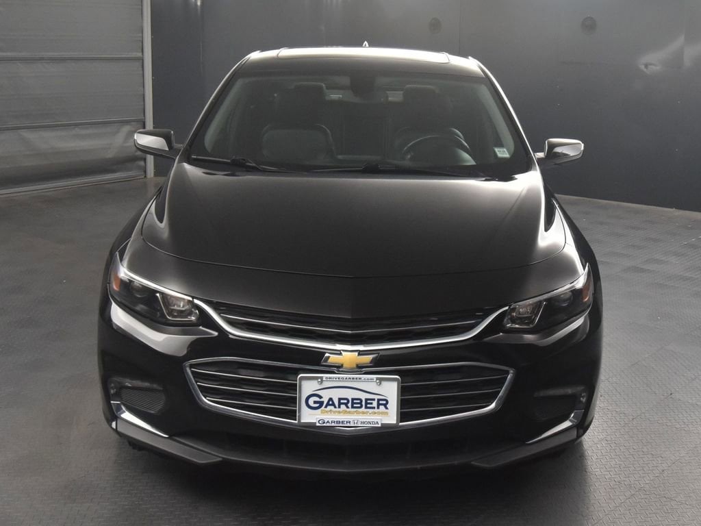 Used 2016 Chevrolet Malibu 2LZ Premier with VIN 1G1ZH5SX2GF288188 for sale in Rochester, NY