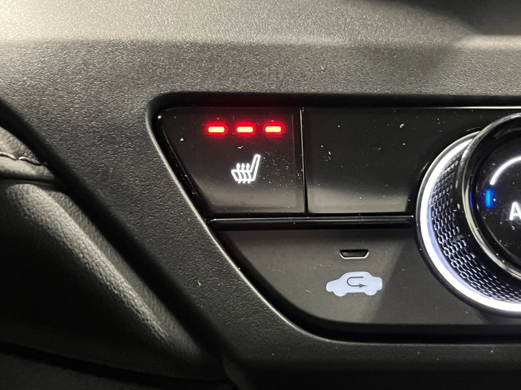 2025 Honda Accord SE - Photo 21