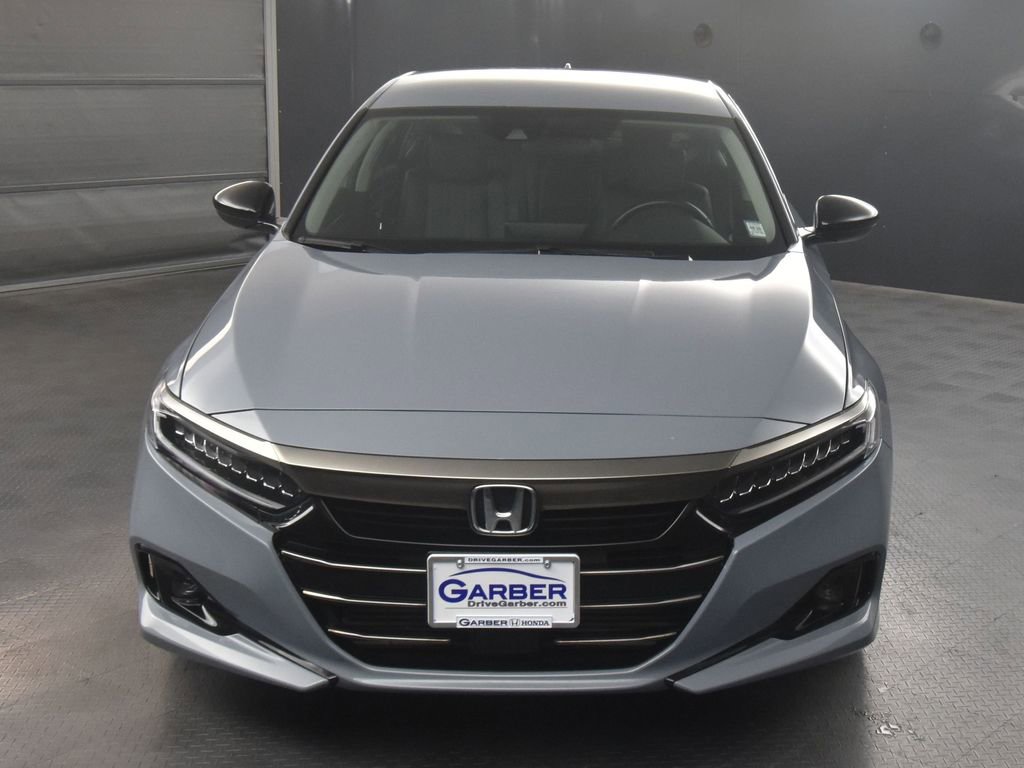 2022 Honda Accord Sport SE photo 2