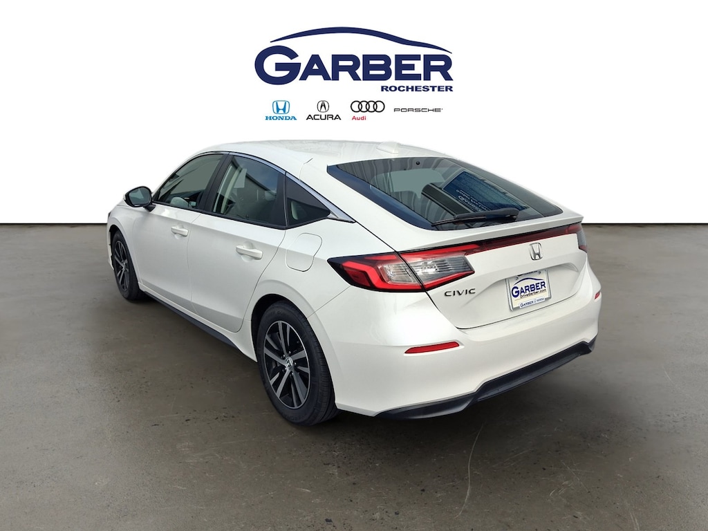 Used 2023 Honda Civic LX Hatchback
