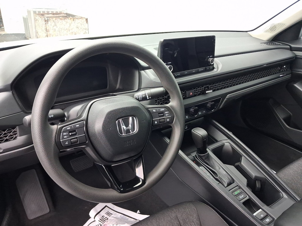 Used 2025 Honda Accord SE Sedan