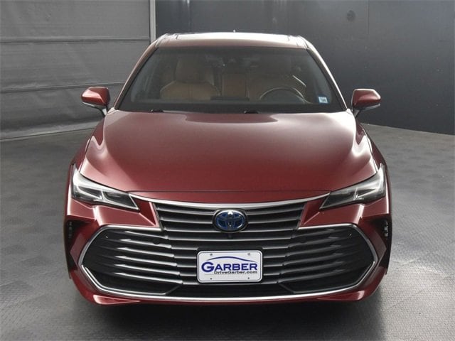 Used 2019 Toyota Avalon Limited with VIN 4T1B21FBXKU010088 for sale in Rochester, NY