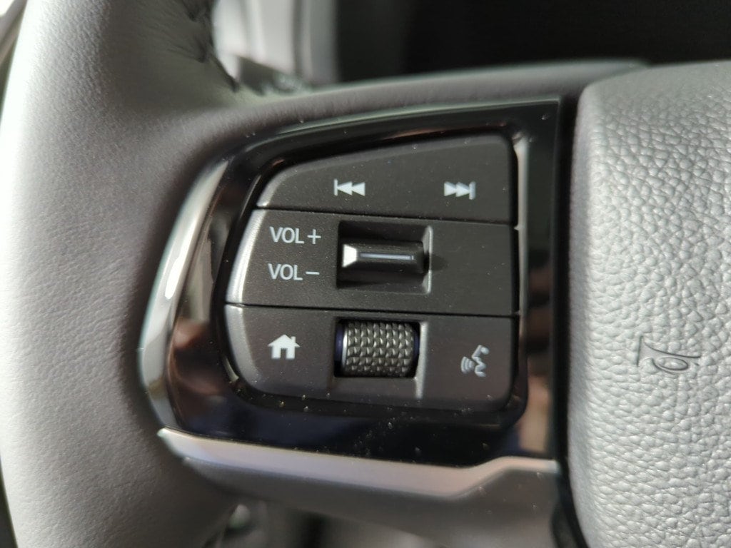 2026 Honda Odyssey Touring - Photo 17