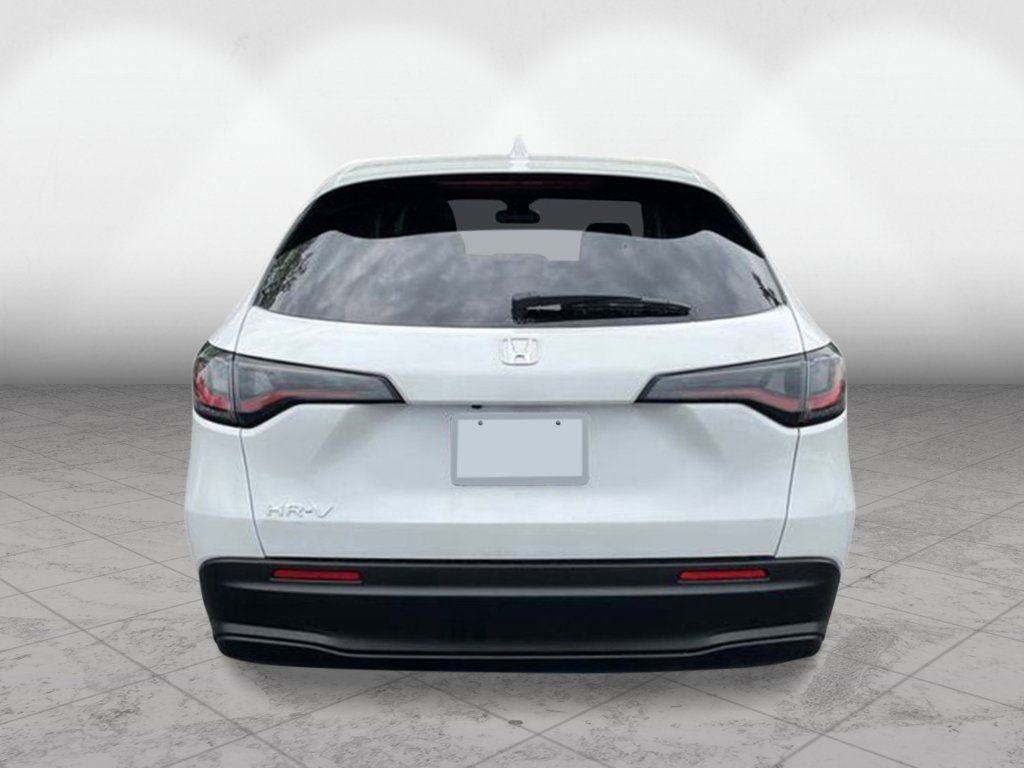 2026 Honda HR-V LX photo 4