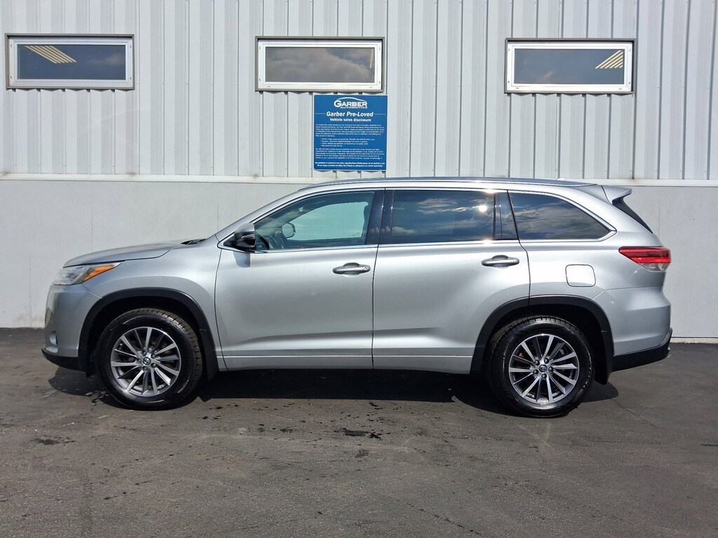 Used 2017 Toyota Highlander XLE SUV