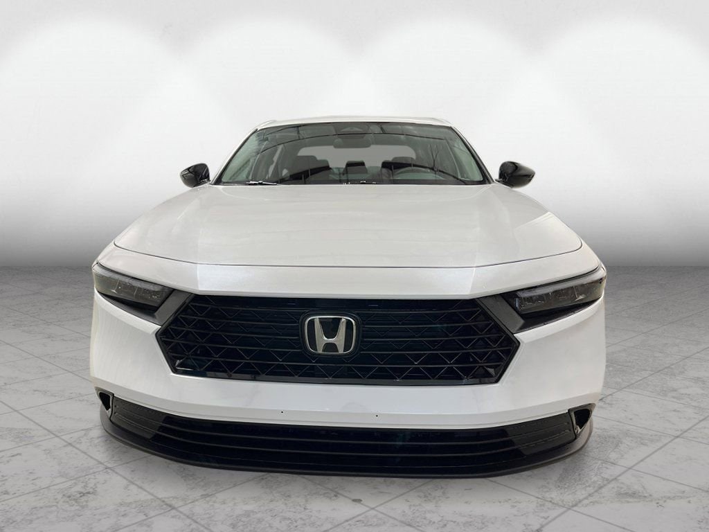 2025 Honda Accord SE - Photo 9