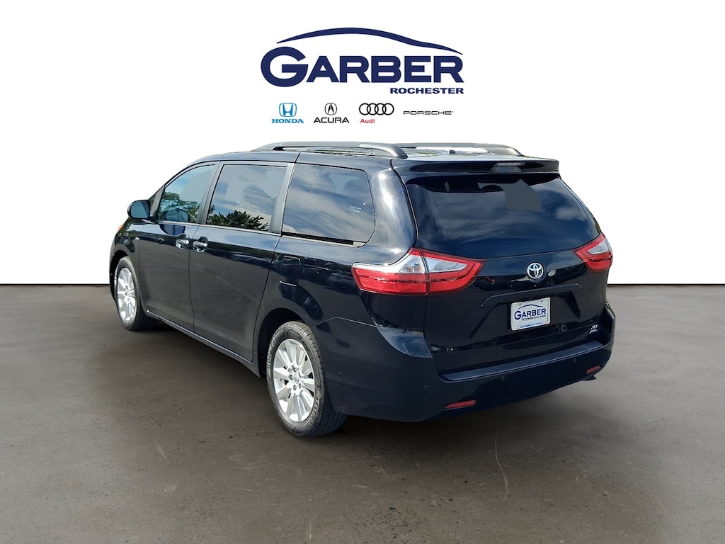 Used 2016 Toyota Sienna XLE Van