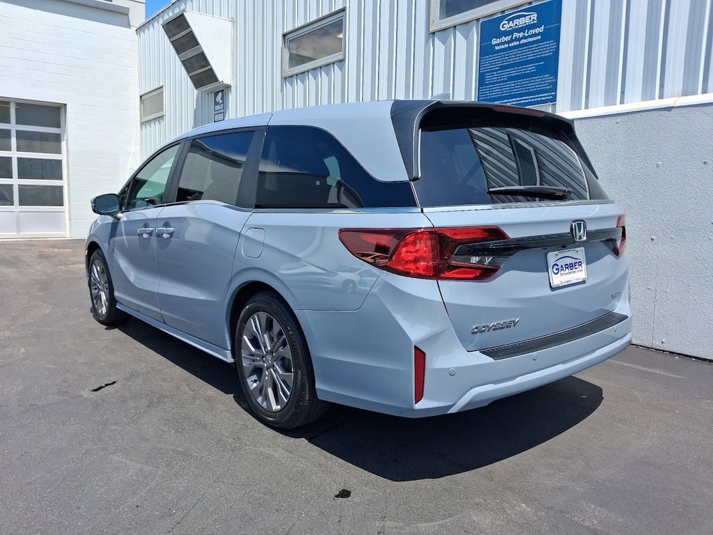 Used 2025 Honda Odyssey Touring Van