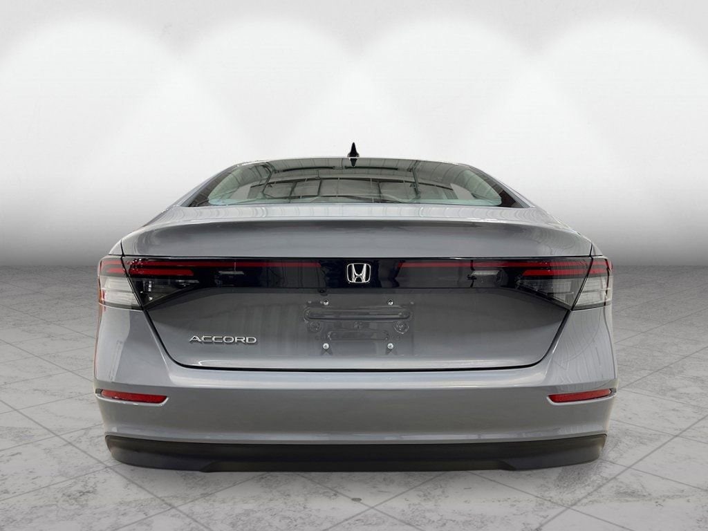 New 2025 Honda Accord SE Sedan