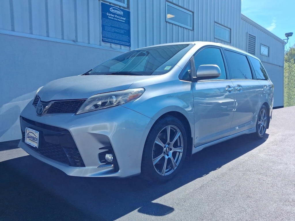 Used 2019 Toyota Sienna SE Van