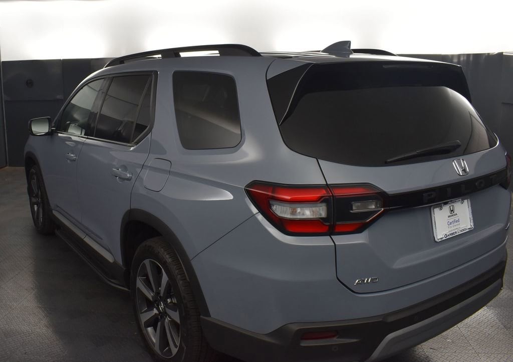 Certified 2025 Honda Pilot Touring SUV