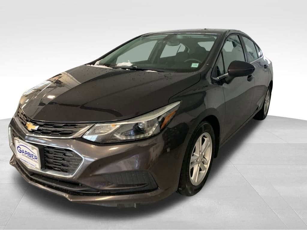 Used 2017 Chevrolet Cruze LT Sedan